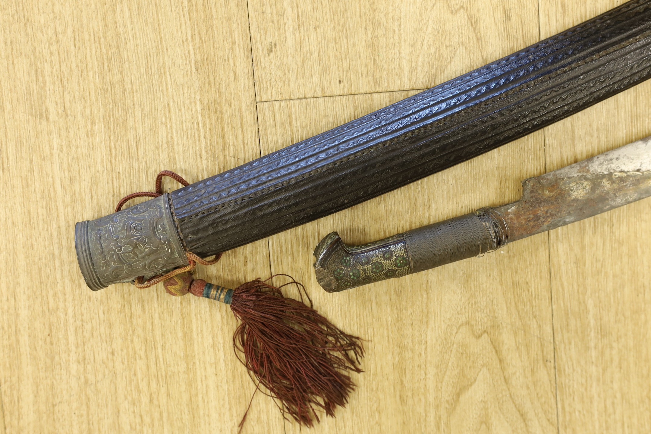 A 19th century Ottoman Short sword (yatagan) - 86cm long